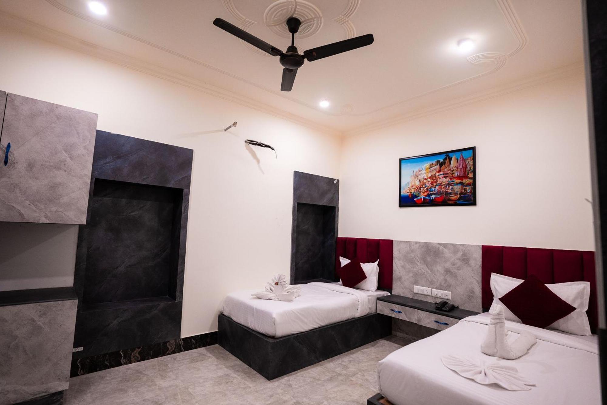 ורנאסי Hotel Jsr Kedar מראה חיצוני תמונה