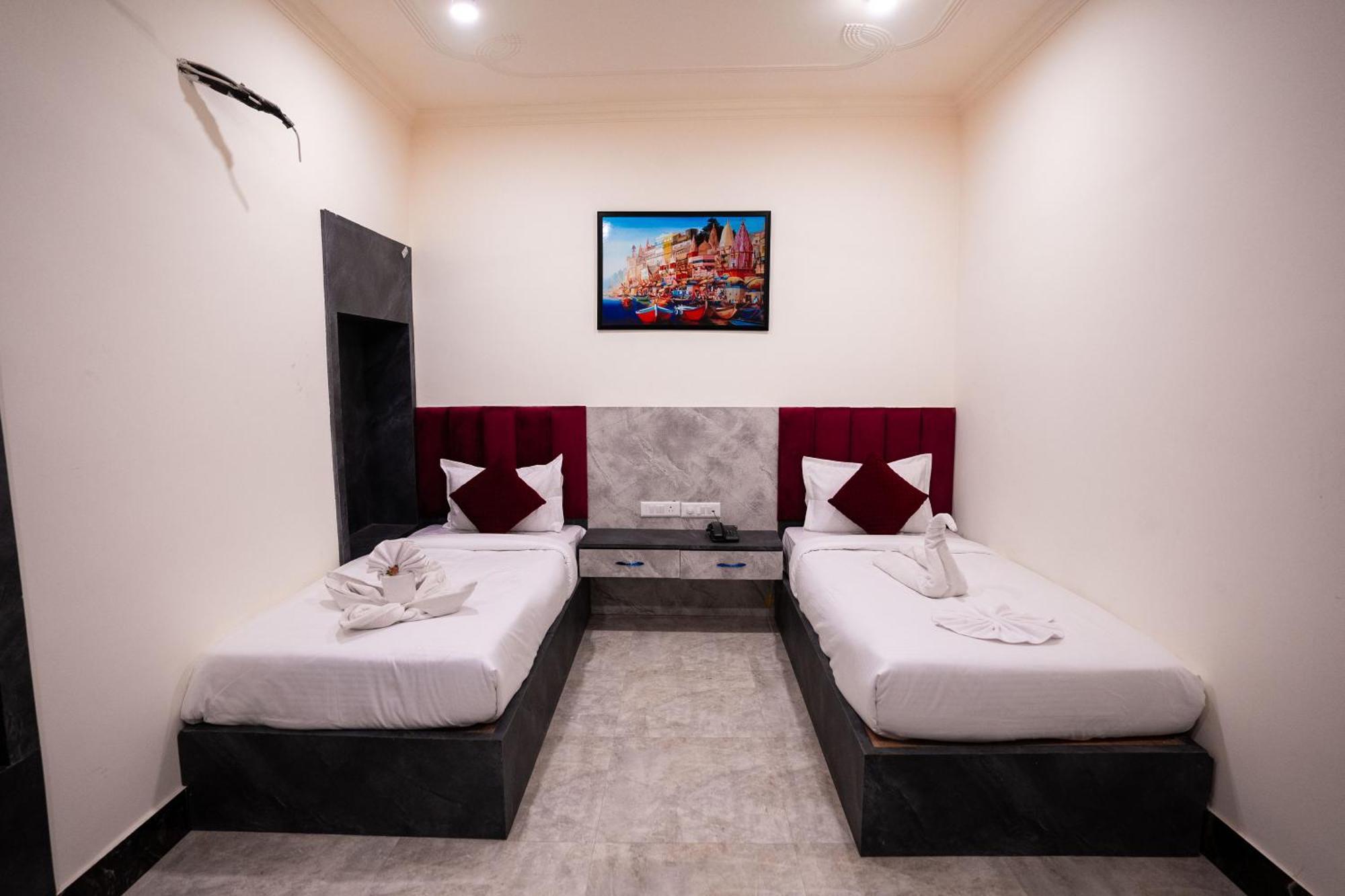 ורנאסי Hotel Jsr Kedar מראה חיצוני תמונה