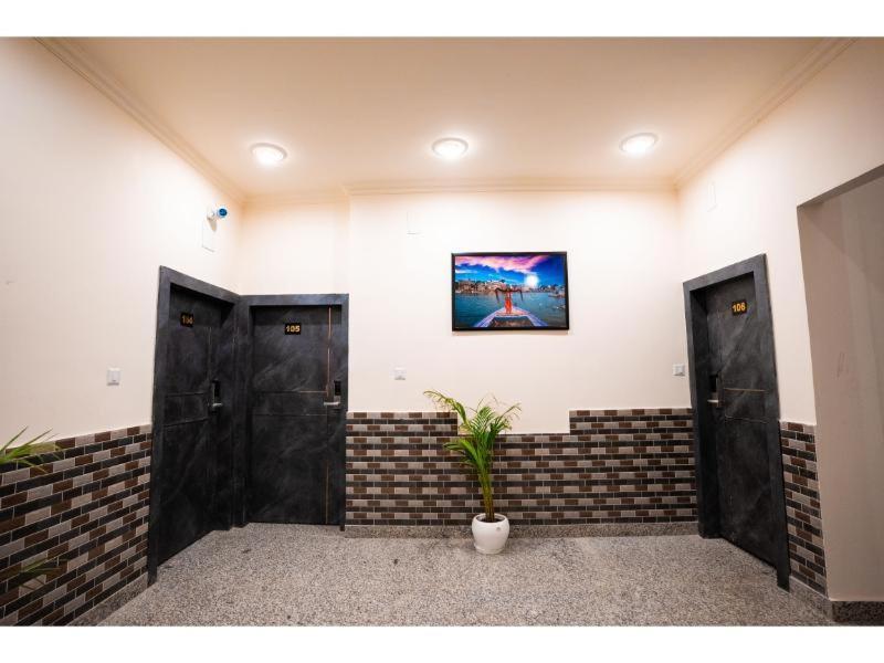 ורנאסי Hotel Jsr Kedar מראה חיצוני תמונה