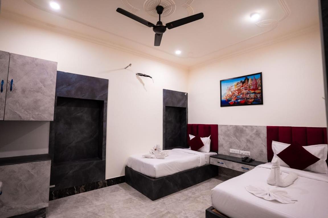 ורנאסי Hotel Jsr Kedar מראה חיצוני תמונה